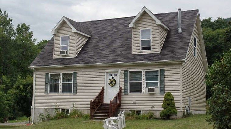 2nd image of 17 Joques Farm Rd
