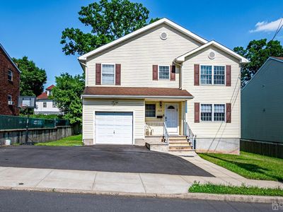 223 S 10th Ave, Highland Park, NJ, 08904