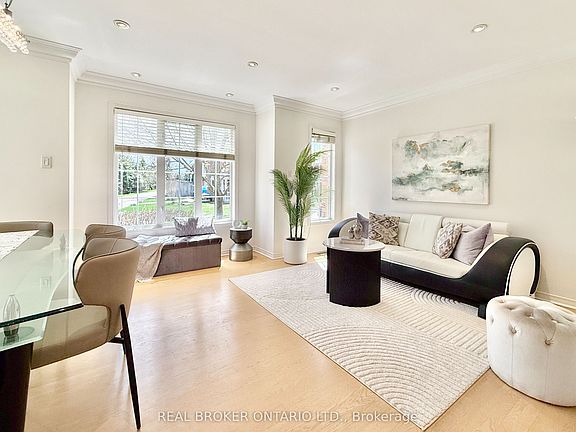 3rd image of 30 Little Angel Rd