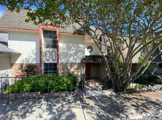 5433 Callaghan Rd, San Antonio, TX 78228