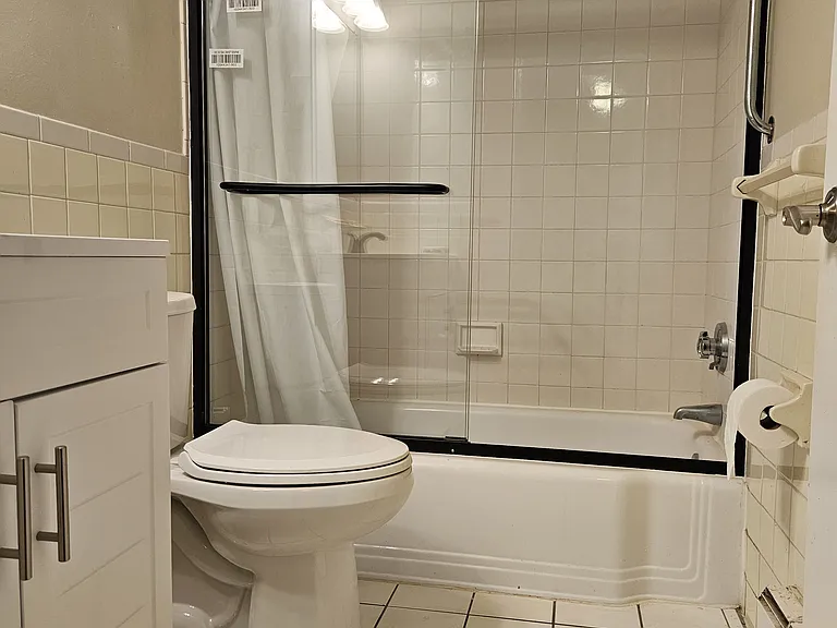 80 Main St #21 — Photo 6