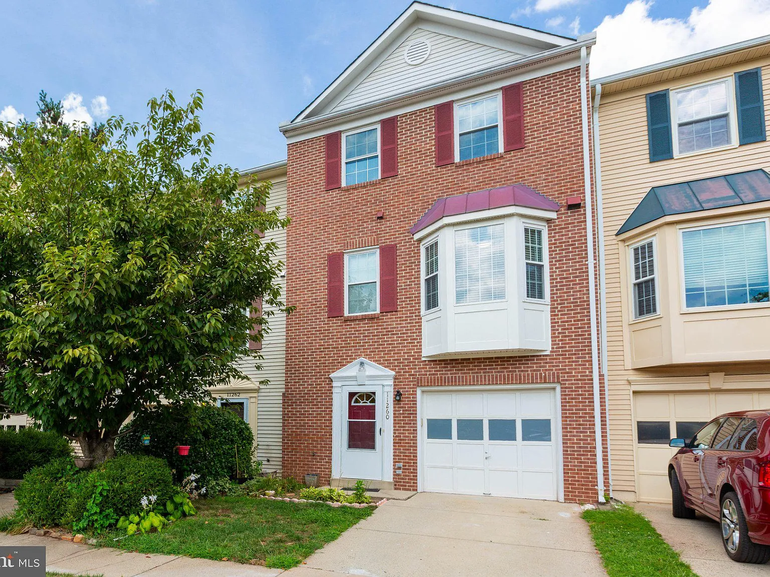 3 bed, 4.0 bath, 1782 sqft, $2,950 — Photo 1