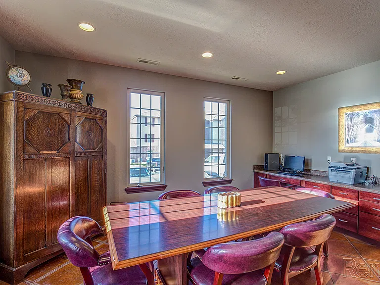 Weaver Creek Apartments — Photo 6