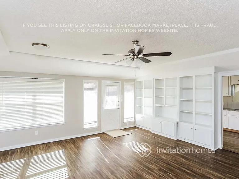 1765 Brown Trl — Photo 2
