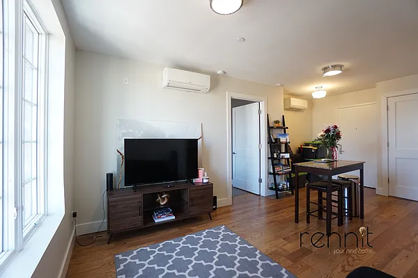 Rented by Rennit Inc. | media 15