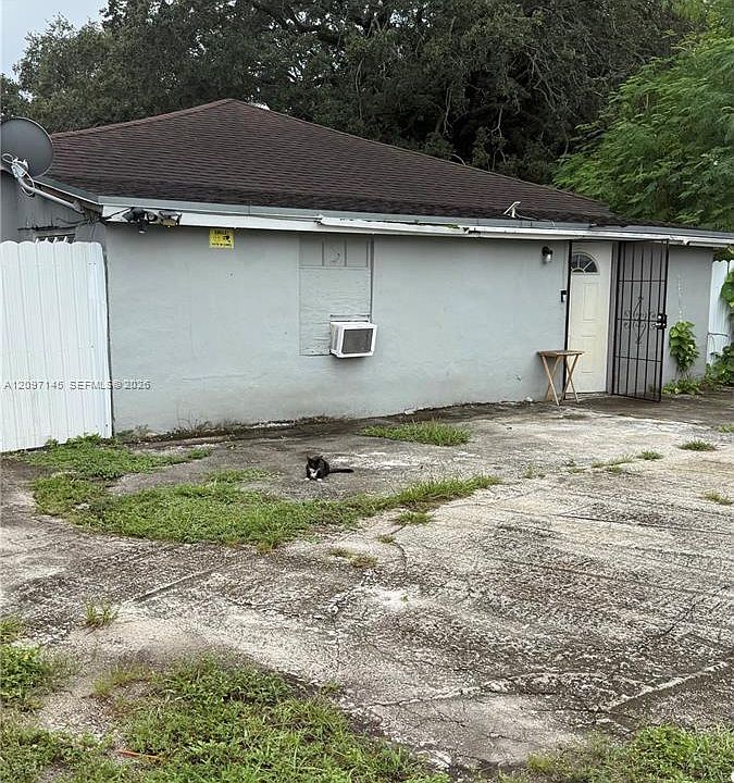 1st image of 2240 NW 102nd St