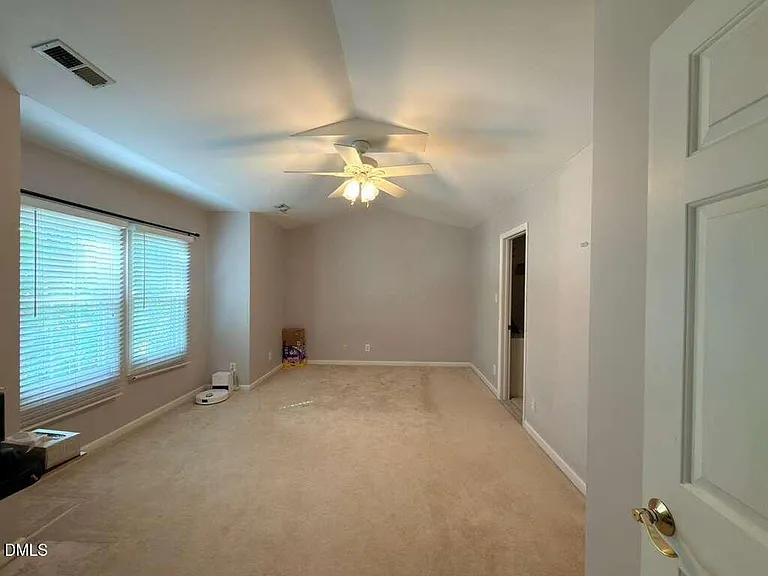 109 E Seve Ct — Photo 19