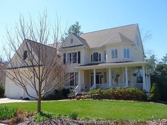 1st image of 203 Pitch Pine Ln