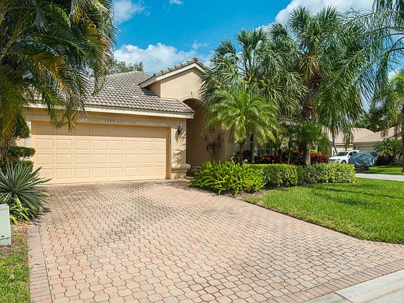 3rd image of 3907 Palladium View Dr