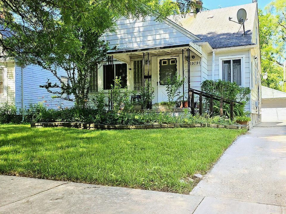 1st image of 19791 Greenview Ave