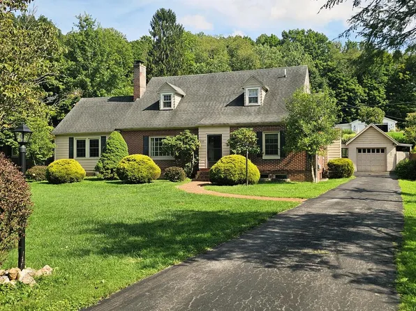 799 Main St, Tazewell, VA 24651