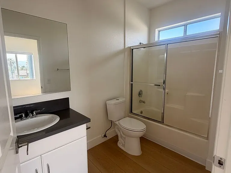 Yaya Valerio Apartments — Photo 16