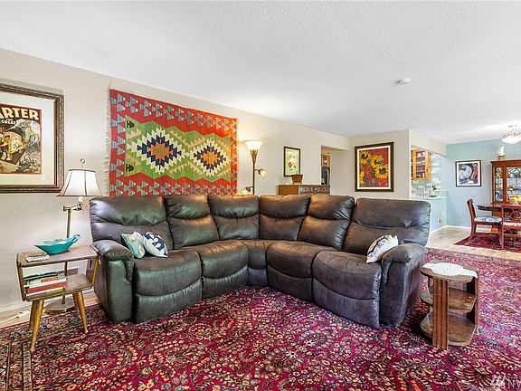 4th image of 17930 23rd Ln NE #H106
