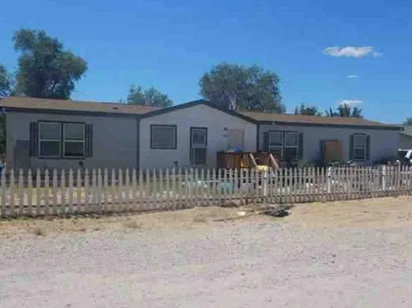 5657 Pearl Dr, Sun Valley, NV 89433