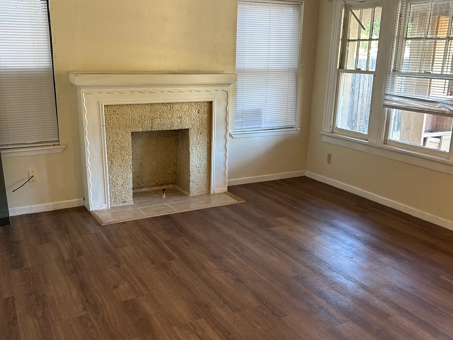 2 bed, 1000 sqft, $1,500 — Photo 3