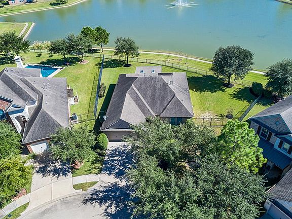3rd image of 9534 Comstock Meadows Dr