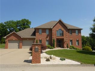 2876 Kingston Ct, North Huntingdon, PA 15642