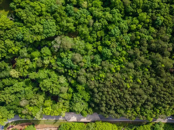 Hickory Flat Hwy, Woodstock, GA 30188