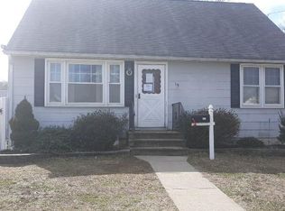 15 Unwin Dr, Hamilton, NJ 08610