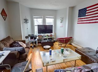 5 Munroe St #101, Somerville, MA 02143