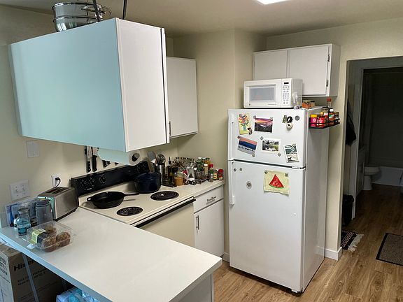 5th image of 3801 S Alaska St #203