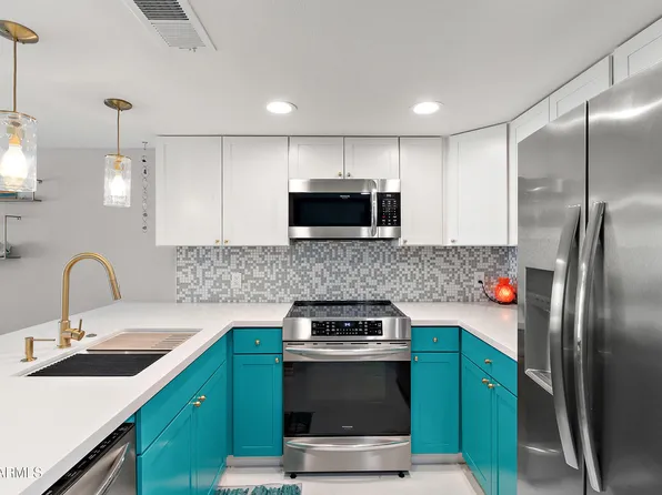 122 S HARDY Drive #8, Tempe, AZ 85281