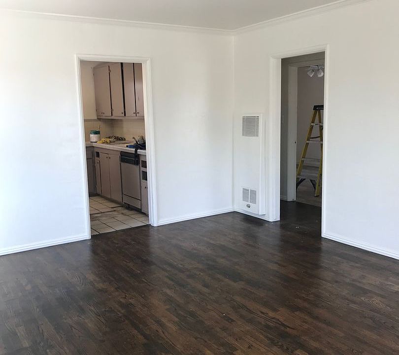 1st image of 242 E Alexander Ave #92404