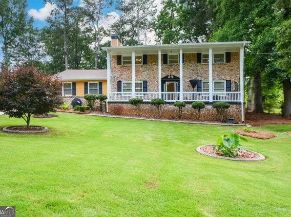 7461 Page Ct, Jonesboro, GA 30236