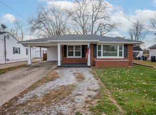 327 W Vinyard St, Anderson, IN 46011