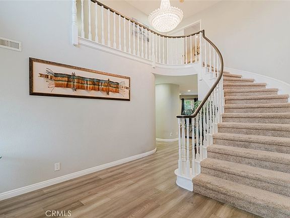 4th image of 18759 Fairfield Rd