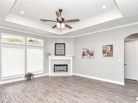 4th image of 206 Auburn Hl