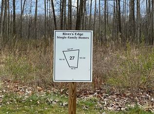 3381 Rivers Edge Dr, Saint Joseph, MI 49085