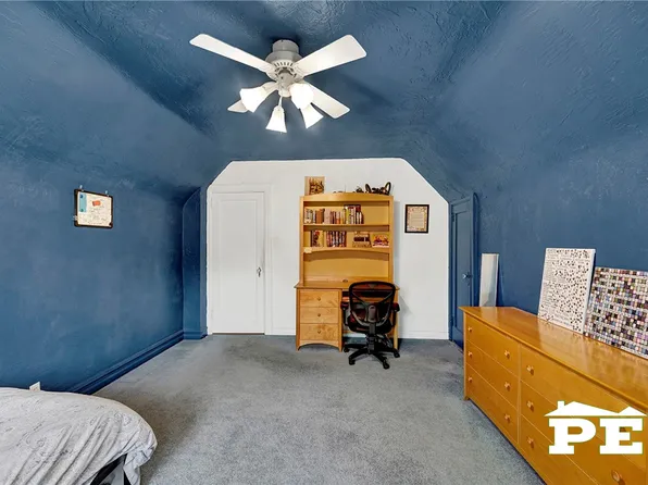 1743 East 33rd Street image 21 of 34