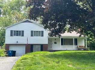 5937 Brainard Dr, Sylvania, OH 43560
