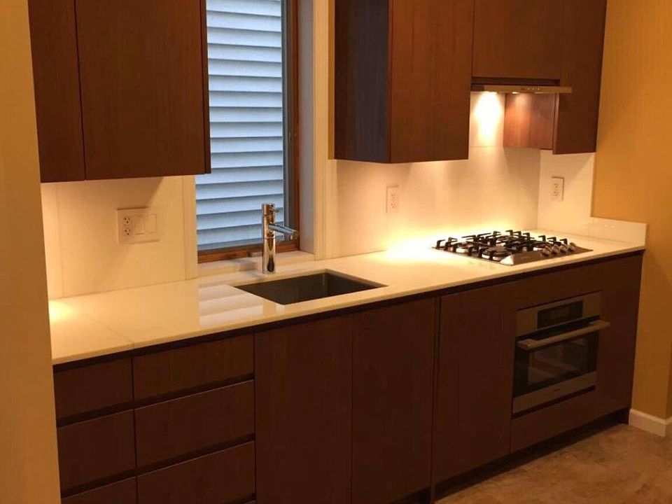 1st image of 17513 89th Ave APT 3