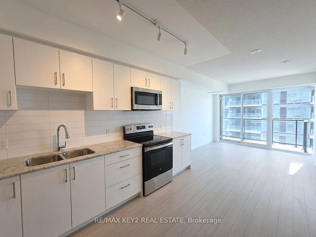 2 bed, $2,250 — Photo 3