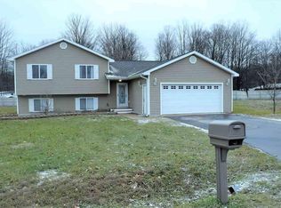 4680 Quail Ct, Traverse City, MI 49685