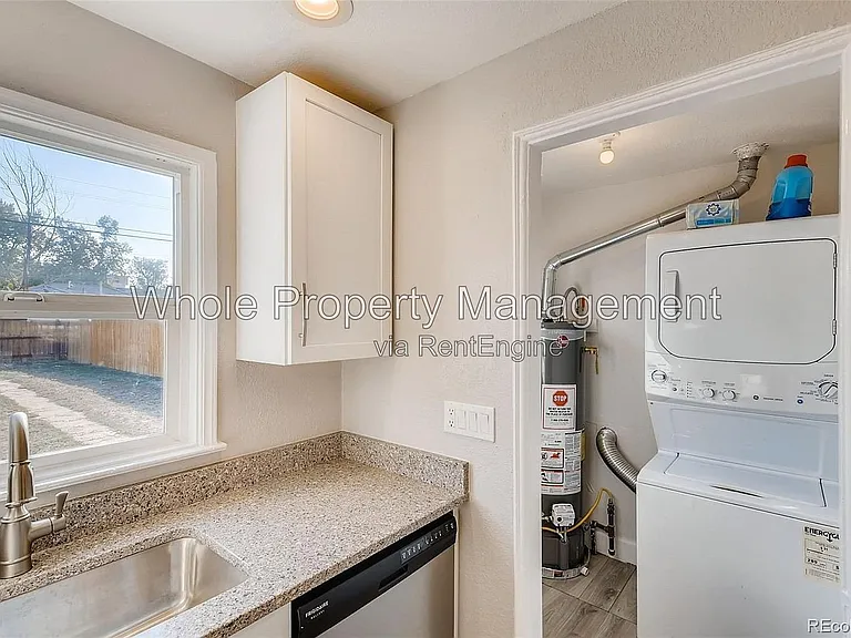1764 Oswego St — Photo 11
