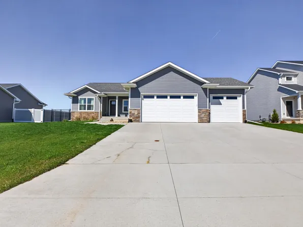 1634 Dalton St, Jesup, IA 50648