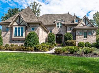 7626 Braelands Dr, Summerfield, NC 27358