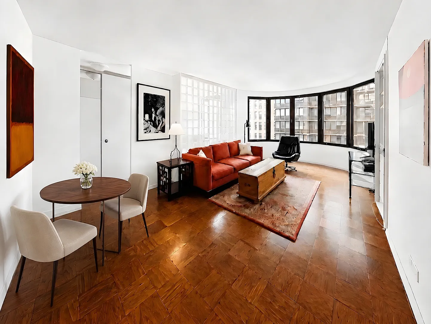 44 West 62nd Street — Photo 4