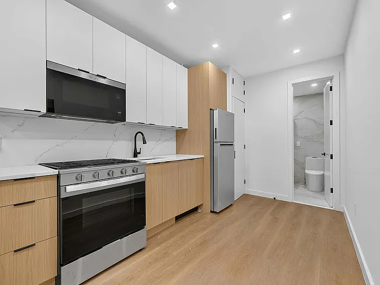 463 Columbus Ave #8 — Photo 3