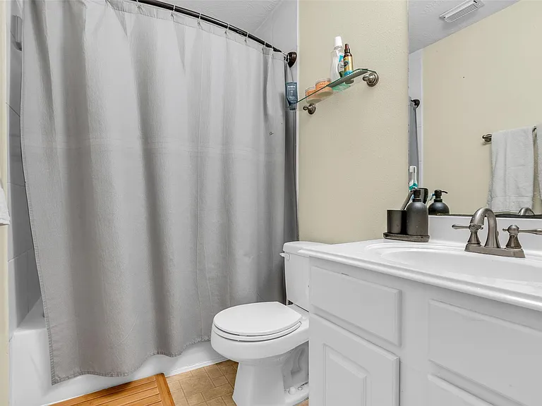 119 N Westwinds Cir — Photo 34