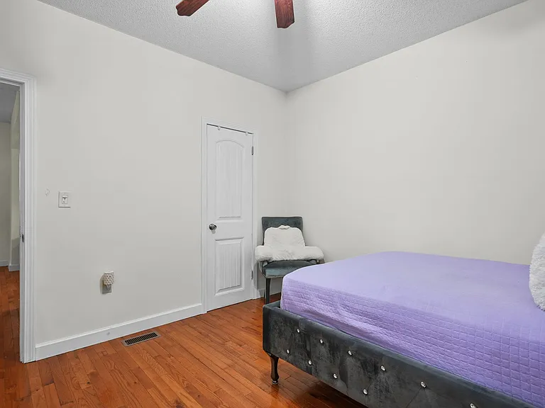 164 Hadley St #1 — Photo 20