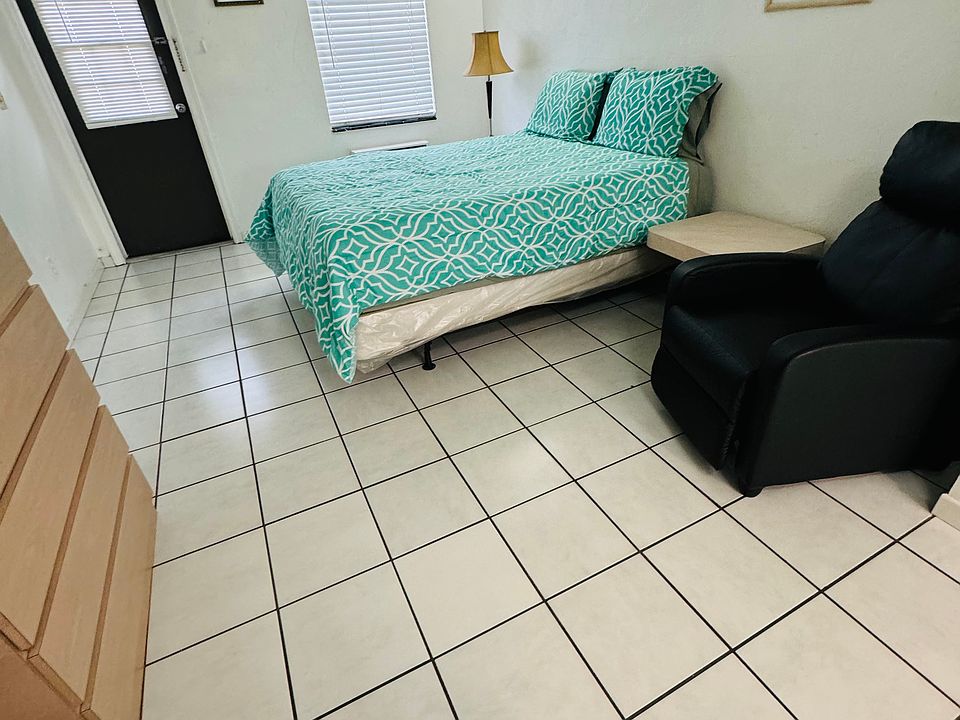 1st image of 1819 Wilson St #6