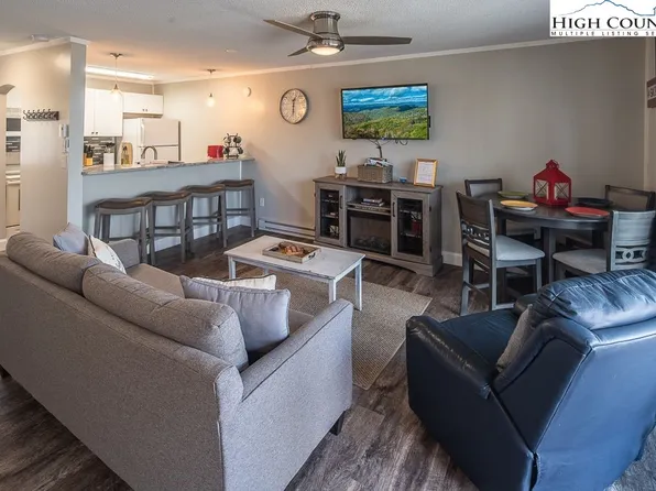 101 Lower Holiday Lane #B-104, Beech Mountain, NC 28604