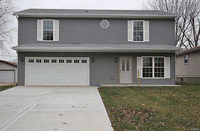 1st image of 703 Pike Dr E