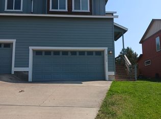 4110 SW Reindeer Ave, Redmond, OR 97756