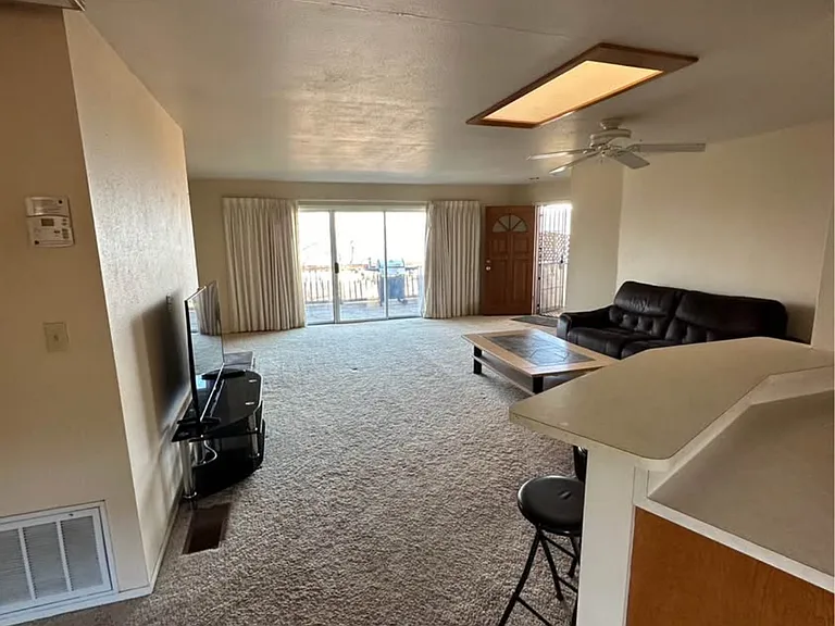 3003 Riviera Heights Dr — Photo 5