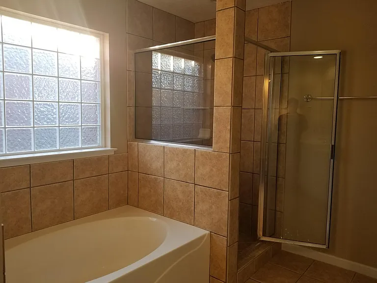 9437 Broadleaf Dr — Photo 13